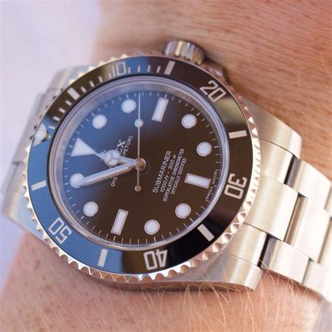 how to tell if rolex submariner is real|rolex submariner authentication.